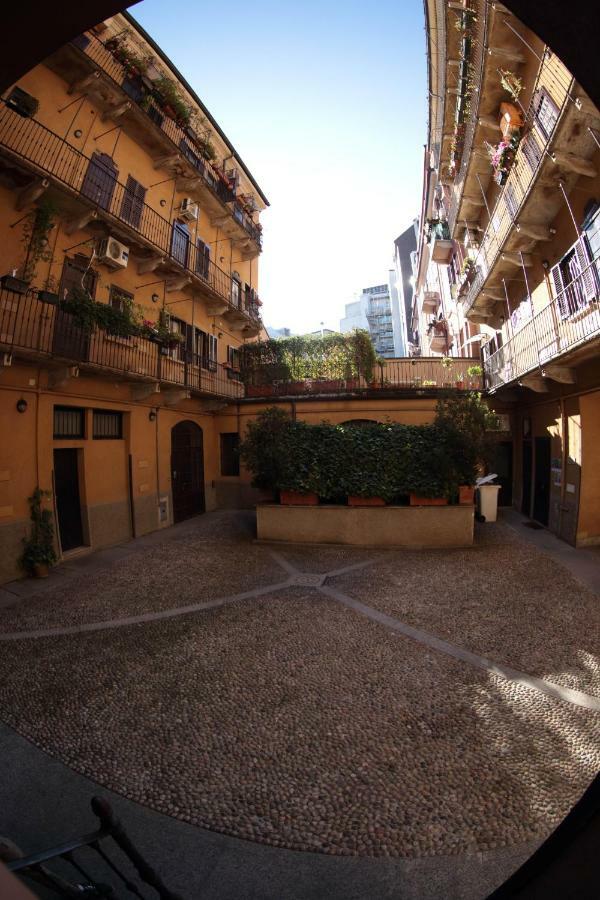 B&B Terrazza Baires - In The Heart Of מילאנו מראה חיצוני תמונה