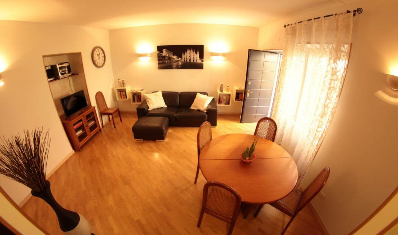 B&B Terrazza Baires - In The Heart Of מילאנו מראה חיצוני תמונה